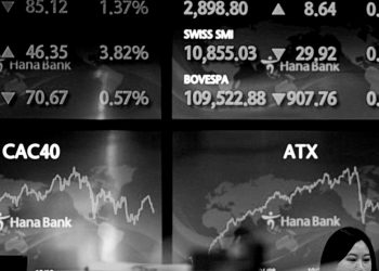Asian shares track Wall Street slide on expected rate raises