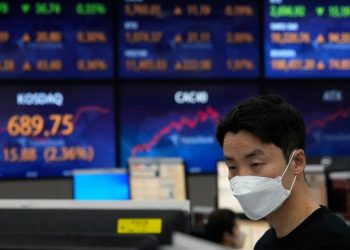 Asian stocks follow Wall Street higher after the UK calms markets