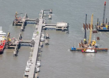 European gas prices likely to fall sharply this winter says Goldman Sachs