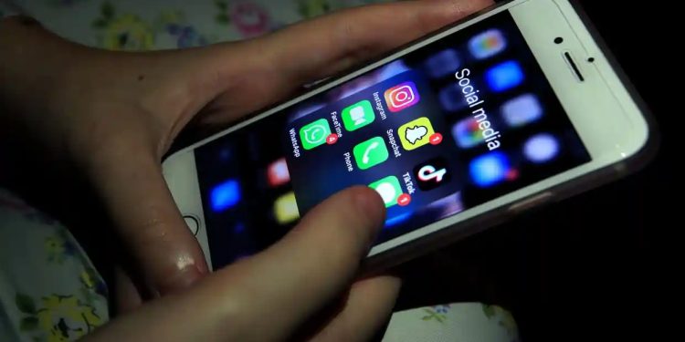 Instagram owner Meta fined €405m over handling of teens’ data