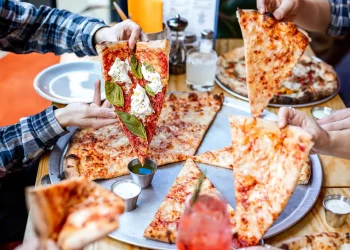 Short menus, local produce, no tablecloth: how to choose a restaurant and help save the planet