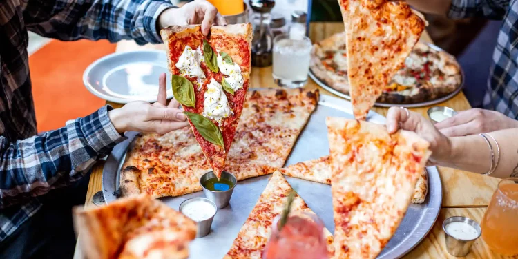 Short menus, local produce, no tablecloth: how to choose a restaurant and help save the planet