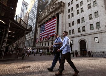 Wall St week ahead more worries for U.S. stocks, bonds: Fed ramps up ‘QT’