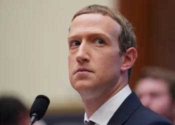Mark Zuckerberg is ‘continuing to derail’ Facebook