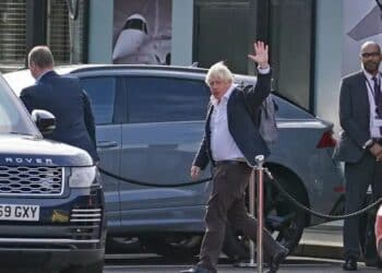 Senior Tories say Boris Johnson’s return as PM would risk the party’s death