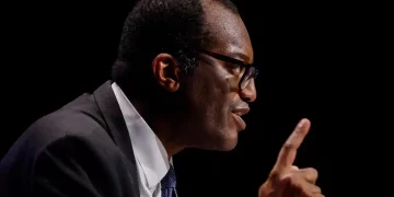 Tory MPs plot to avert welfare squeeze after humiliating U-turns