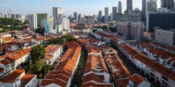 Singapore seeks to reduce risks for retail crypto investors with restrictive rules