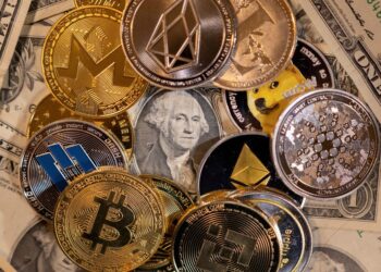 U.S. crypto broker Genesis says it is working to avoid a bankruptcy filing
