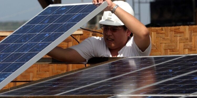 Bali – Rich nations, banks pledge $20bn for Indonesia’s coal-to-clean switch