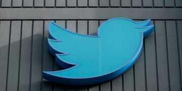 Twitter launches $8 monthly subscription with a blue checkmark