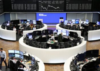 Morning Bid: Red alert