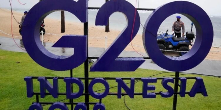 At G20, tensions among US, China, Russia cloud economic agenda