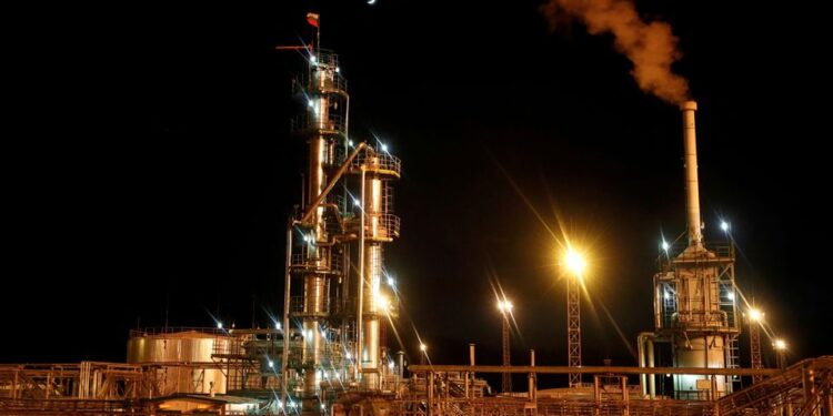 Europe rushes to fill up on Russian diesel before ban begins