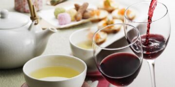 Wine and tea are among the foods that could slow memory decline