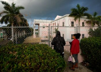 FTX founder agrees to extradition to the US