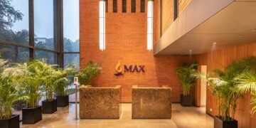 Tip: Buy Max Financial Services, target price Rs 930 (India)