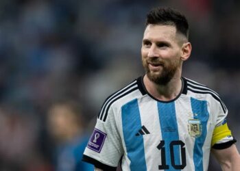 Messi’s shirt sold out worldwide