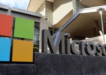 Microsoft buys near 4% stake in London Stock Exchange Group as part of 10-year cloud deal