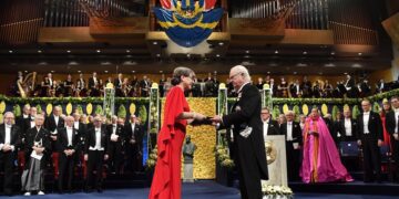 Nobel awards to take place in Stockholm with full glitz and glamour