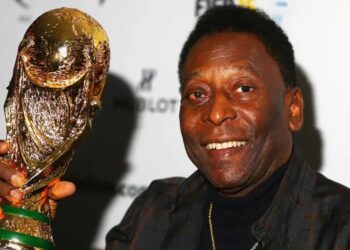 Brazilian soccer legend Pele, winner of 3 World Cups, dead at 82