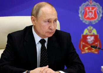 Russian oligarchs believe Putin tricked them into appearing to support the war in Ukraine and got them all sanctioned