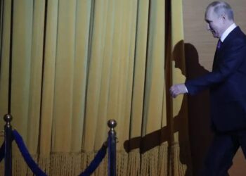 Putin has the plan to flee to South America if he loses the war in Ukraine, a former aide says