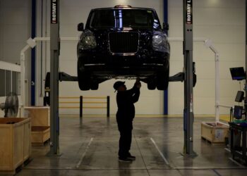 Geely plans to turn maker of London black cabs into EV powerhouse