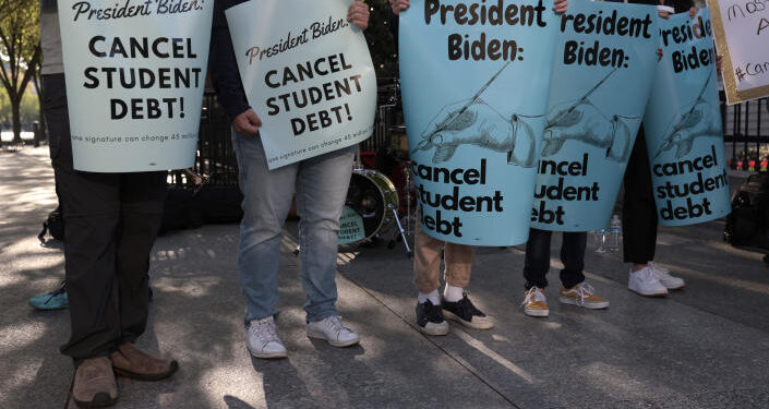 A millennial founder who sold her company to JP Morgan for $175 million allegedly paid a college professor $18K to fabricate 4 million accounts.