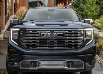 GM reclaims title as America’s top automaker after a 2.5% jump in sales last year