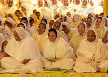 An 8-year-old girl meant to inherit a $61 million diamond business in India has renounced her fortune to become a nun