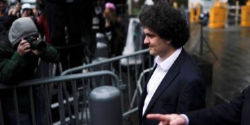 Major media want to know who guaranteed Sam Bankman-Fried’s $250 million bond