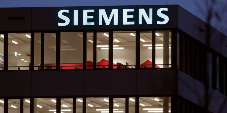 Siemens signs 3 bln euro train deal in India