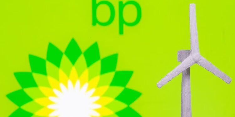 Two energy giants, two green projects: one double-booking in North Sea