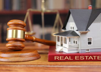 Real estate gurus: It may be time to buy a home