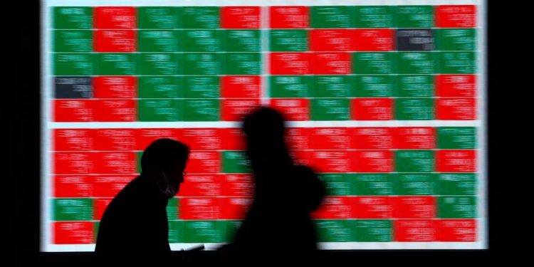 Asia stocks head for second weekly loss as Fed rate worries flare