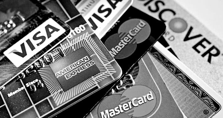 US credit card debt now totals nearly $1 trillion