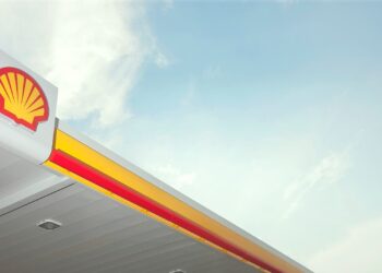 Shell profit doubles to record as war drives up energy costs