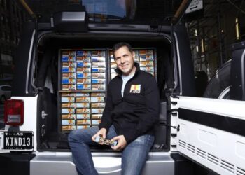 Kind Snacks founder Daniel Lubetzky made a $220 million mistake—it turned his startup into a $5 billion company