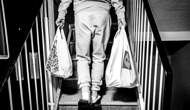 The Swedish economy unexpectedly shrinks in the fourth quarter