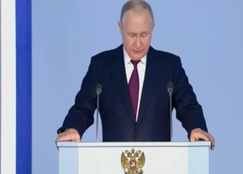 Putin accuses the West of stoking global war to destroy Russia