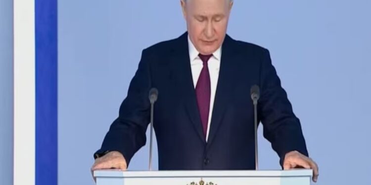 Putin accuses the West of stoking global war to destroy Russia