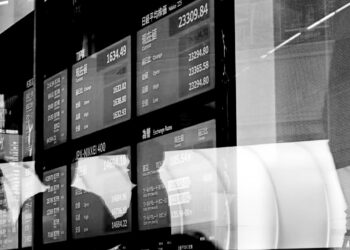 Asian stocks rally sputters as China pulls back, higher U.S. yields weigh