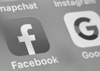 Facebook and Google are handing over user data to help police prosecute abortion seekers