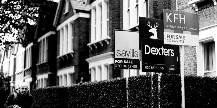 UK house prices suffer biggest annual decline since 2009