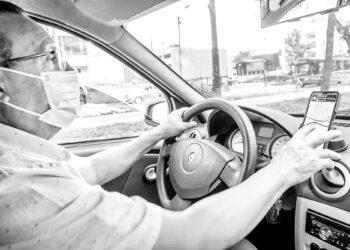 Uber drivers reveal the 5 worst things passengers can do during a ride