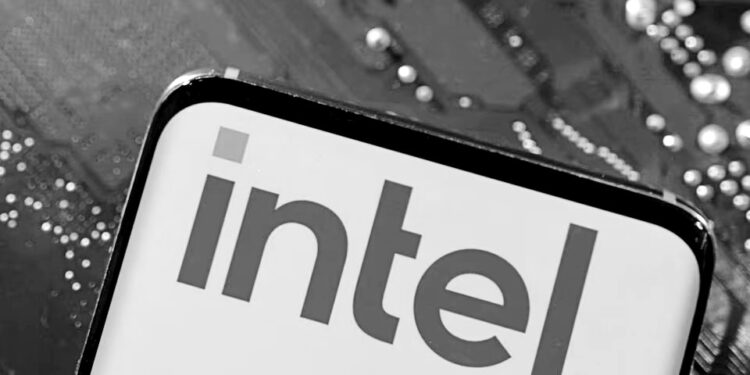 Amazon cools, Intel warms, Japan hesitates