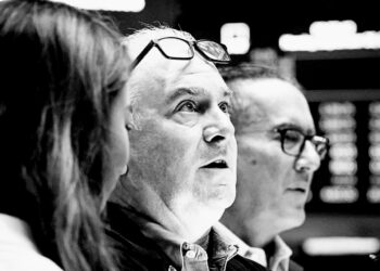 Investors might make the wrong bet on a recession — and it could cost them big time