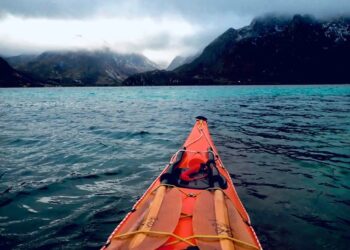 Arctic adventure: Kayaking in Viking country