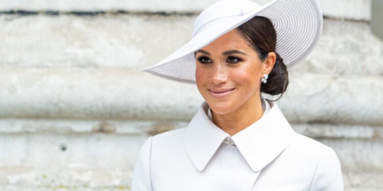 Meghan signs with powerful Hollywood talent agency