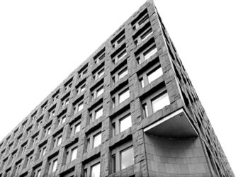 Swedish Inflation falls more than expected